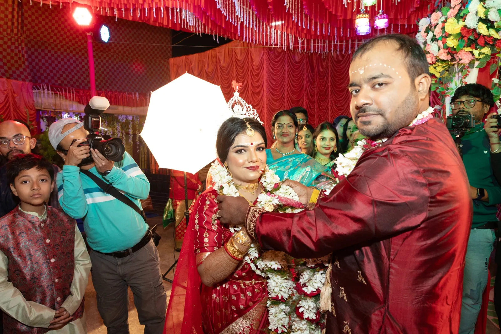 Candid Wedding Photographer Kolkata by Twin Lens